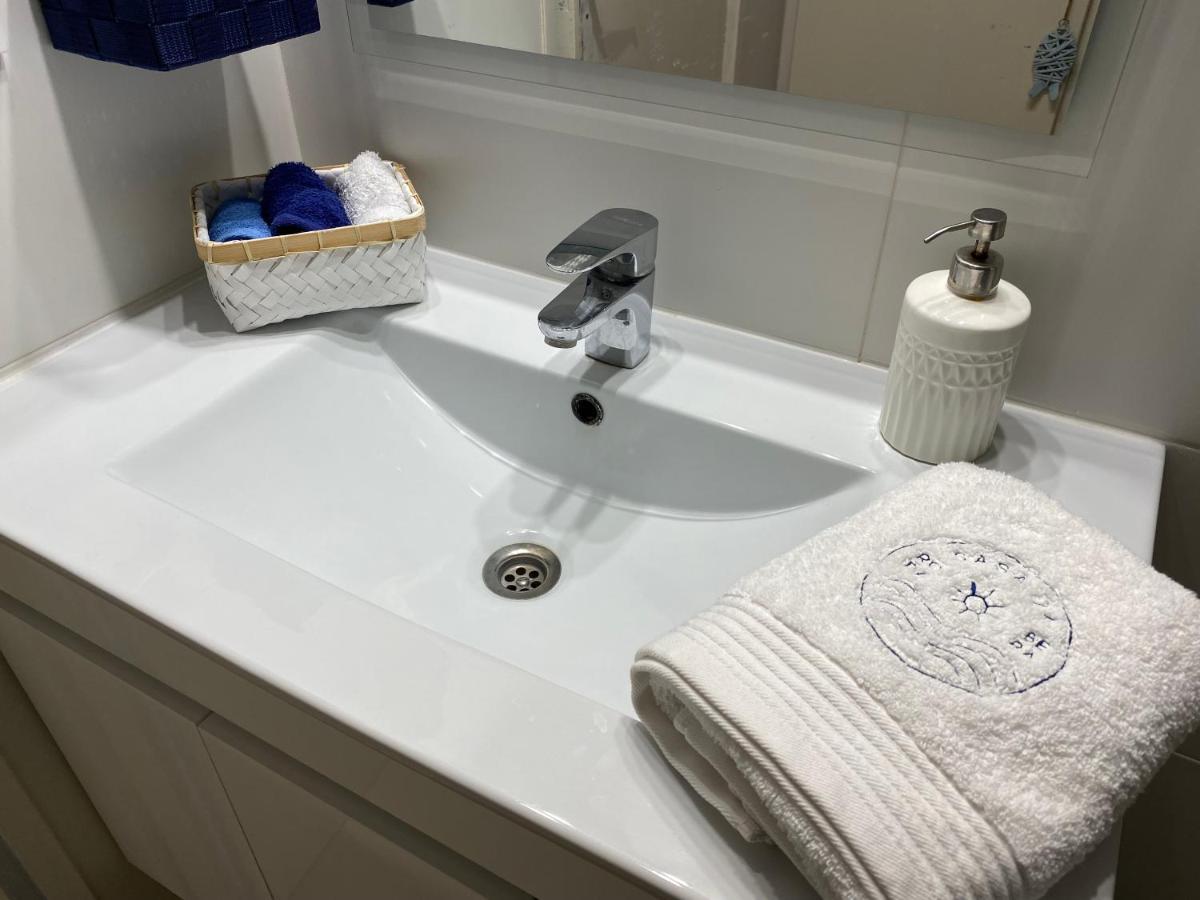Casa 24 Apartment Roda de Bará Екстериор снимка