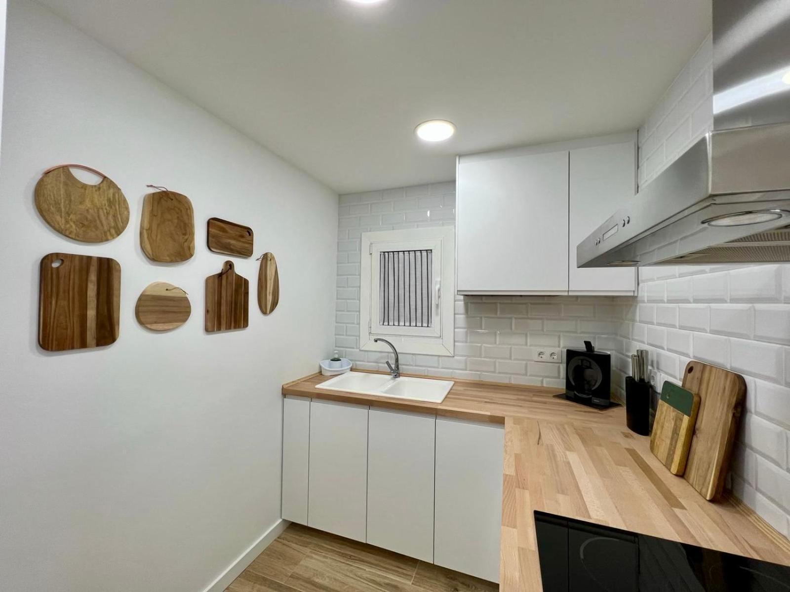 Casa 24 Apartment Roda de Bará Екстериор снимка