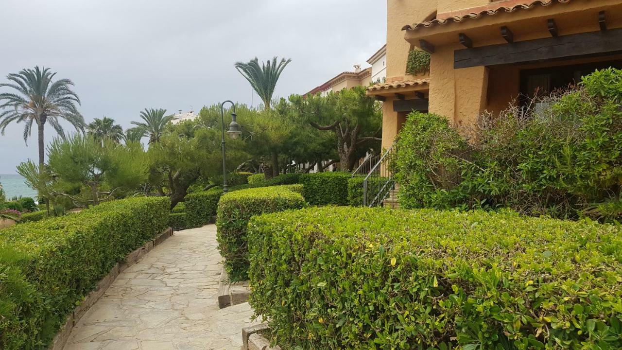 Casa 24 Apartment Roda de Bará Екстериор снимка